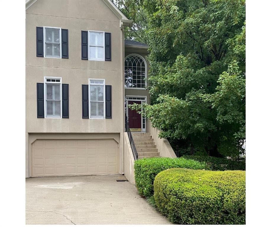 3 bedroom, 4 bathroom, 2,745 sq ft townhouse sold at 2536 Oakwood Way, Smyrna, GA 30080