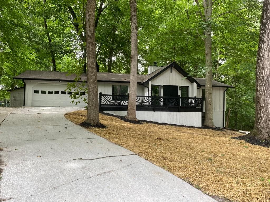 2024 Brannon Way, Lithia Springs, GA 30122 — most recent listing photo