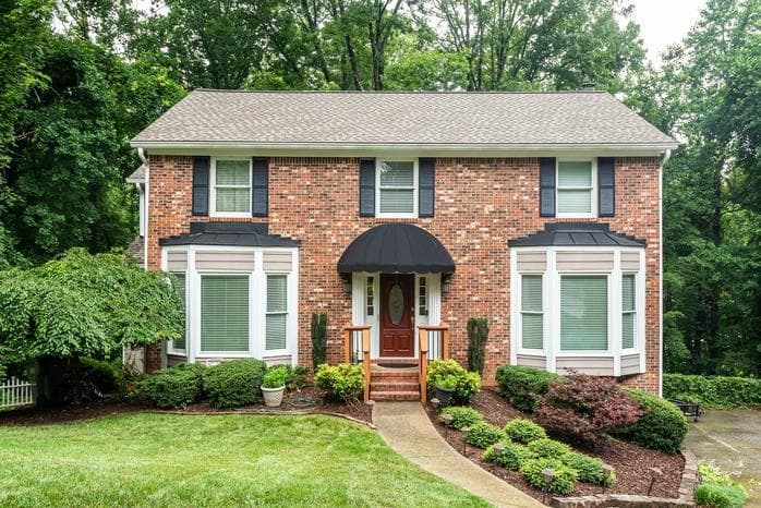 4 bedroom, 3 bathroom, 2,500 sq ft single family residence sold at 3773 Brown Owl Court, Marietta, GA 30062