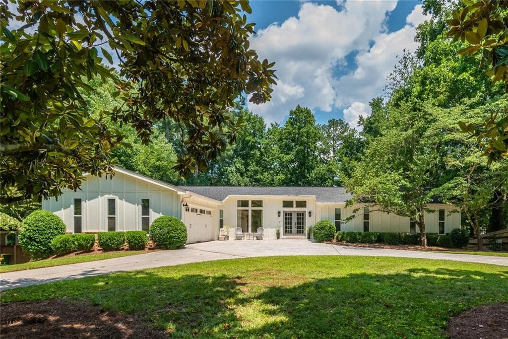 4 bedroom, 3 bathroom, 3,060 sq ft single family residence sold at 2680 Salzburg Drive, Marietta, GA 30062