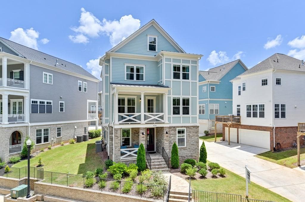 4 bedroom, 4 bathroom, 2,675 sq ft single family residence sold at 4124 Stourbridge Common Circle, Milton, GA 30004