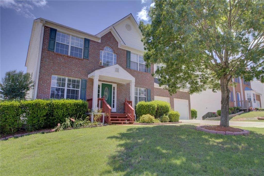 4 bedroom, 4 bathroom, 3,858 sq ft single family residence sold at 4035 Crescent Walk Lane, Suwanee, GA 30024
