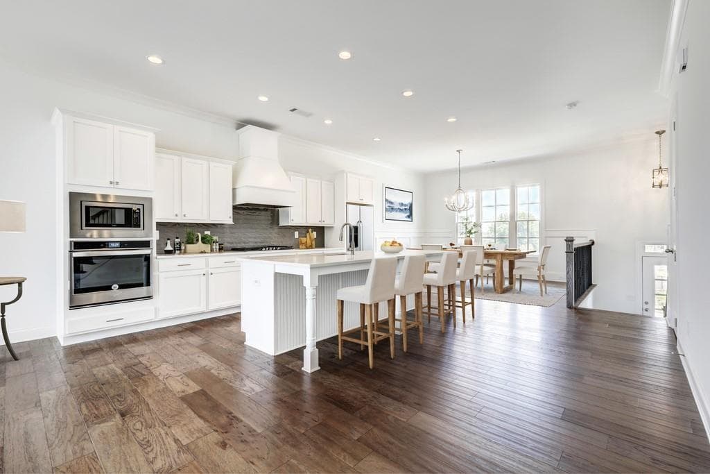 1910 Skyfall Circle, Brookhaven, GA 30319 — most recent listing photo