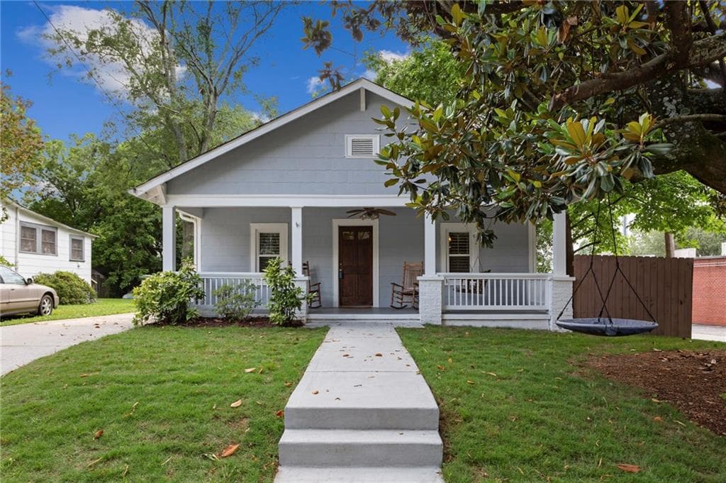3 bedroom, 2 bathroom, 1,358 sq ft single family residence sold at 18 White Street, Atlanta, GA 30318
