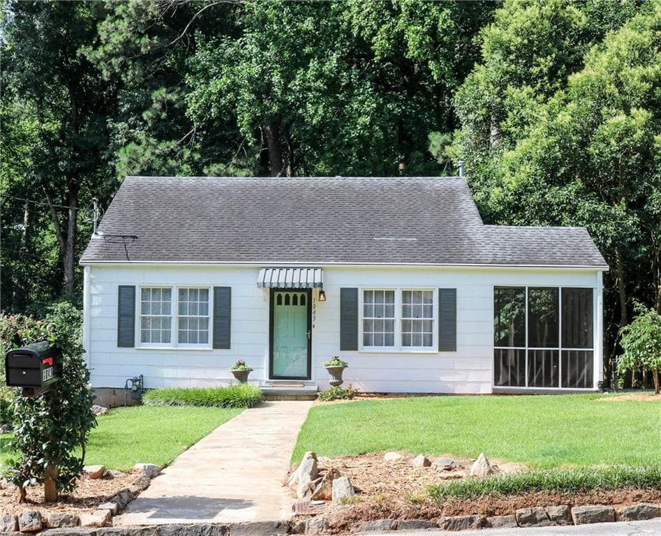 2 bedroom, 1 bathroom, 960 sq ft single family residence sold at 1043 Eden Avenue, Atlanta, GA 30316