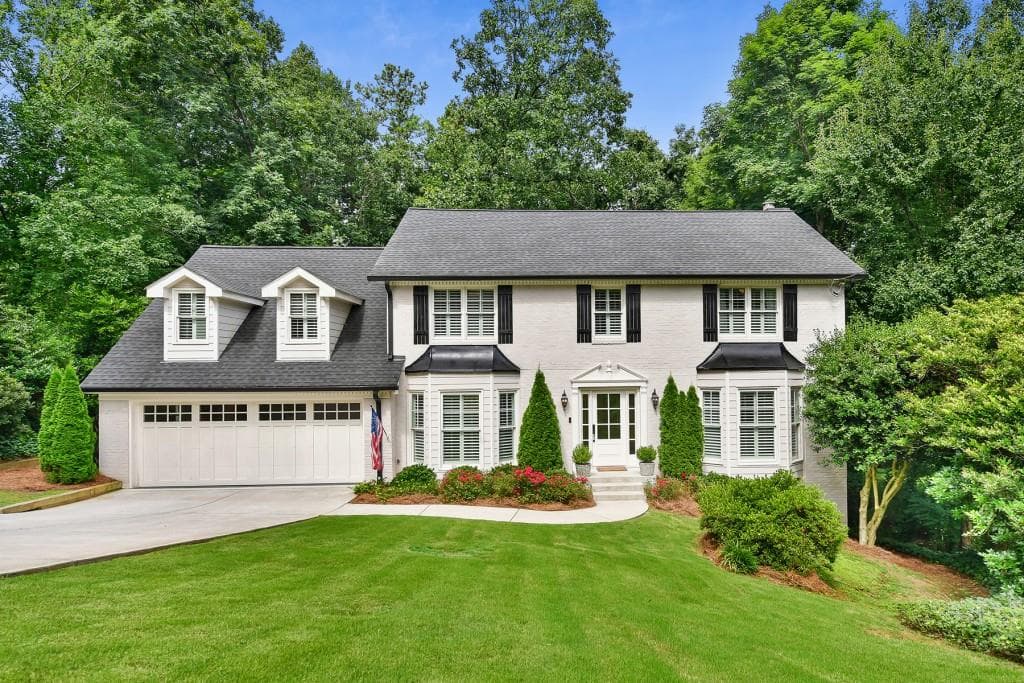 5 bedroom, 4 bathroom, 4,316 sq ft single family residence sold at 4246 Glengary Court, Atlanta, GA 30342