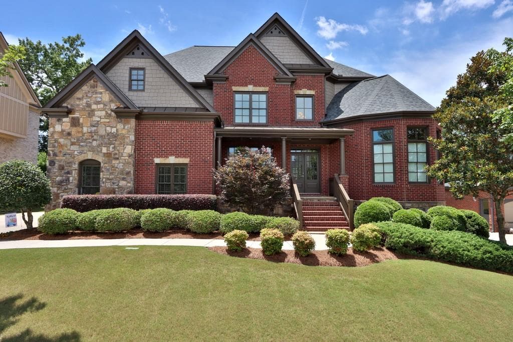5 bedroom, 4 bathroom, 3,975 sq ft single family residence sold at 2291 Walkers Glen Lane, Buford, GA 30519