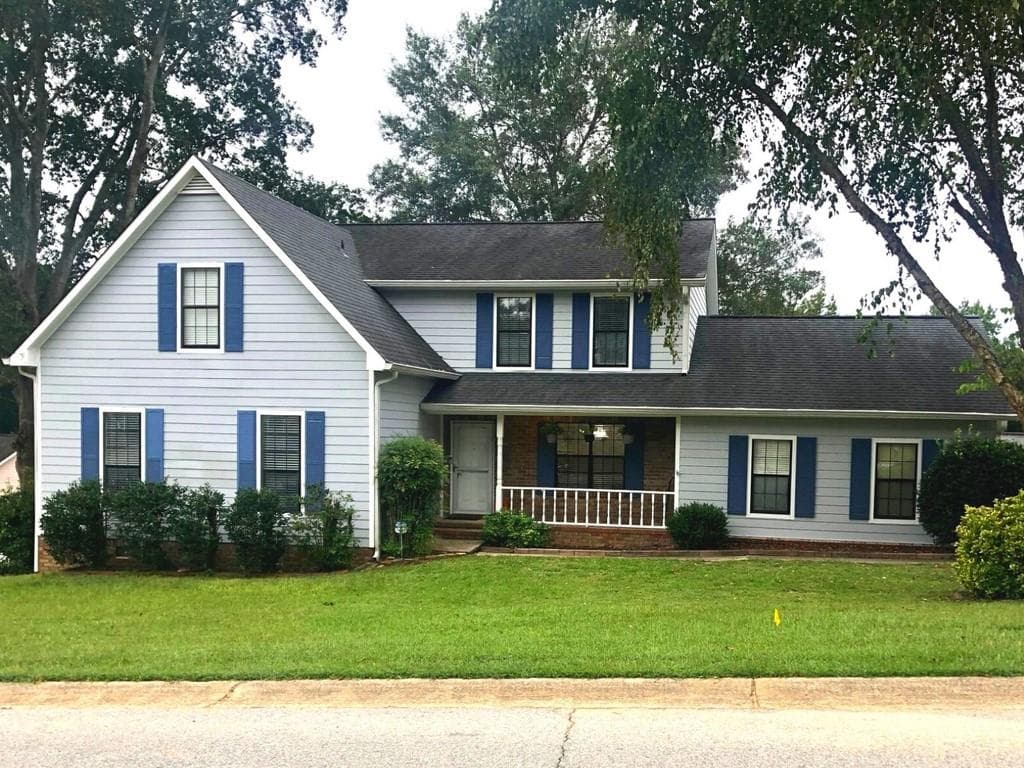 5 bedroom, 3 bathroom, 2,395 sq ft single family residence sold at 6762 Creek Valley Way, Douglasville, GA 30134