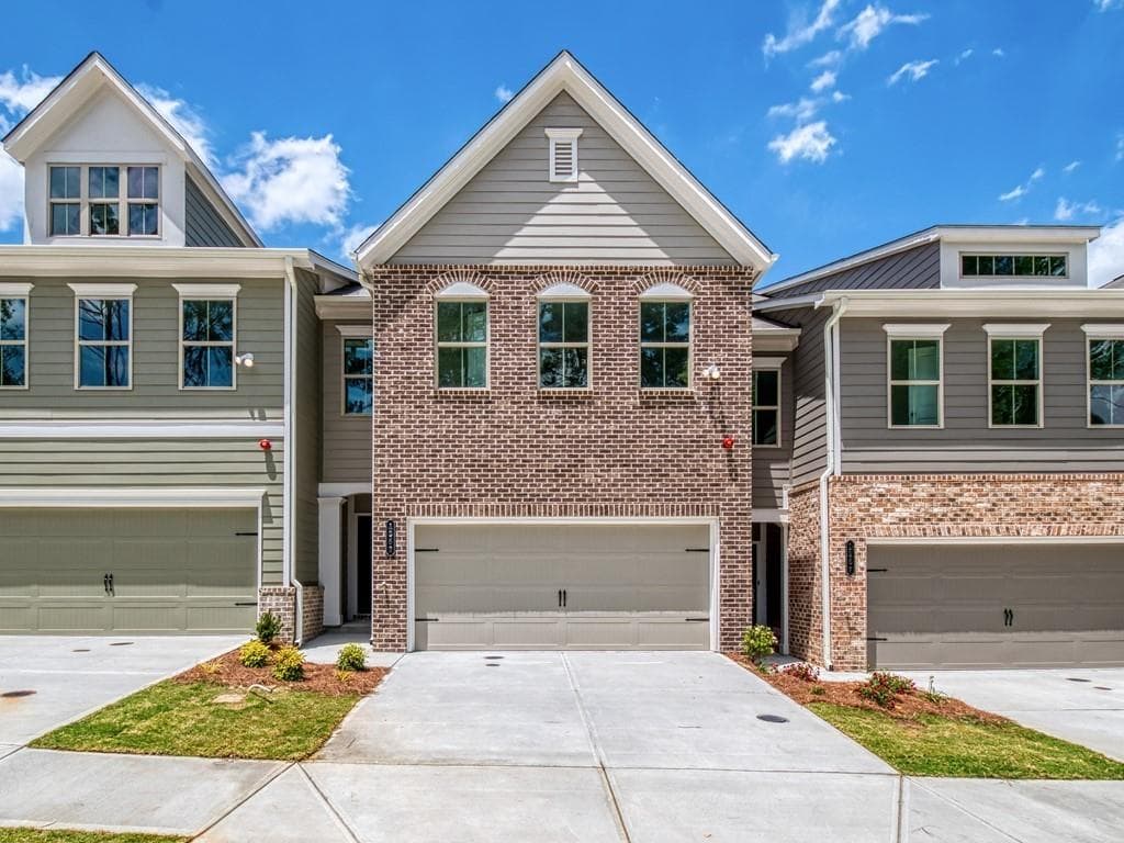 3 bedroom, 3 bathroom, 2,032 sq ft townhouse sold at 1239 Herty Drive, Marietta, GA 30062