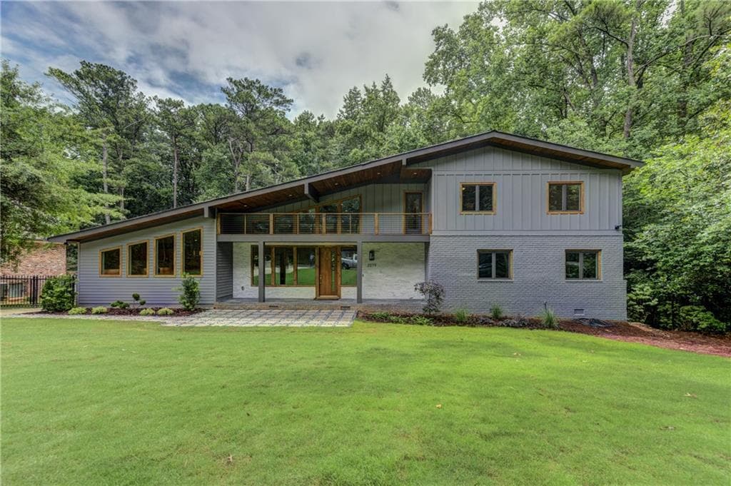 5 bedroom, 5 bathroom, 4,300 sq ft single family residence sold at 2279 Shasta Way, Atlanta, GA 30345