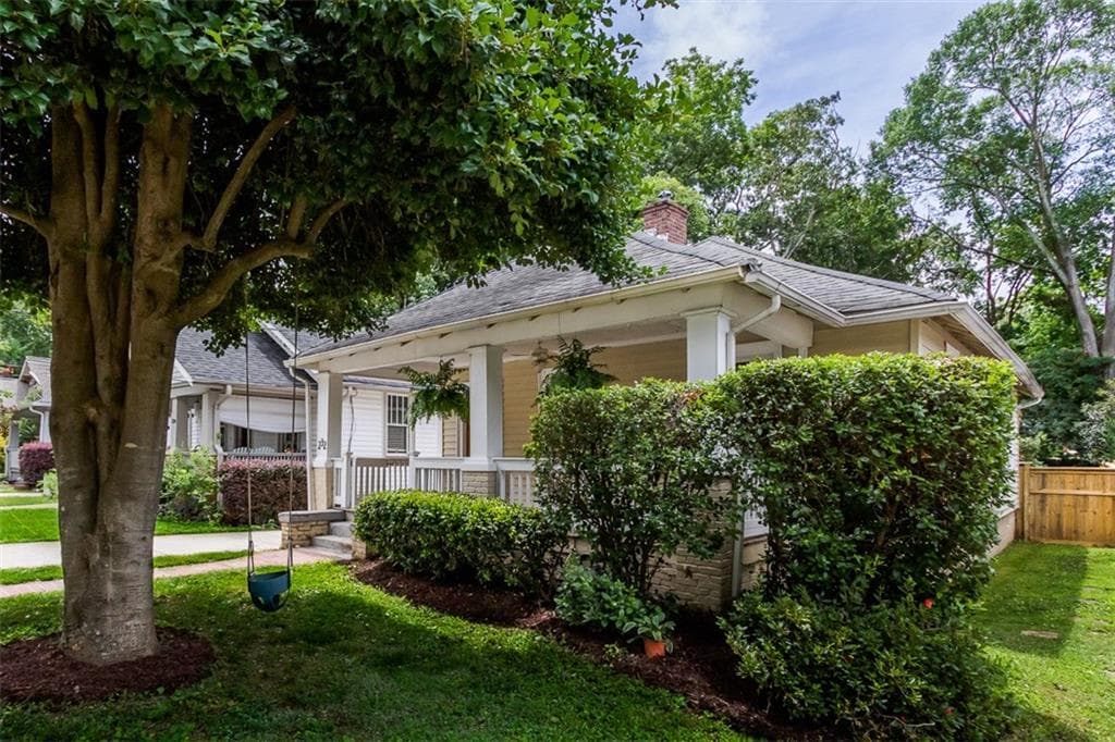 3 bedroom, 1 bathroom, 1,171 sq ft single family residence sold at 232 Spring Street, Decatur, GA 30030