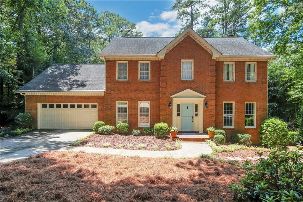 5 bedroom, 4 bathroom, 3,557 sq ft single family residence sold at 2745 Woods Ridge Drive, Alpharetta, GA 30022