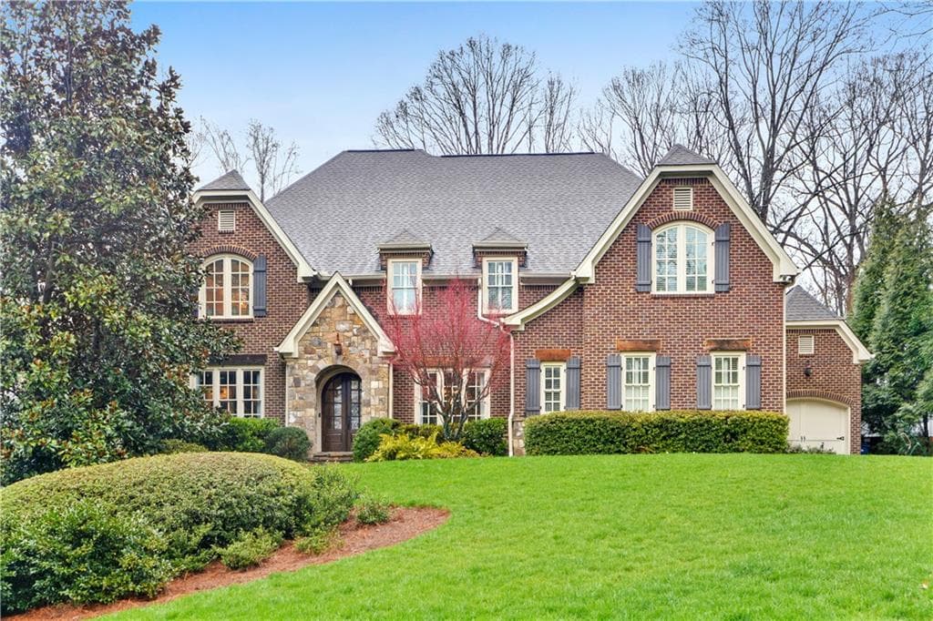 5 bedroom, 6 bathroom, 4,500 sq ft single family residence sold at 631 Edinboro Road, Atlanta, GA 30327