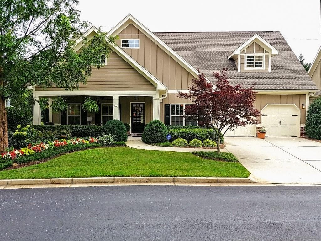 2 bedroom, 2 bathroom, 1,779 sq ft single family residence sold at 625 Aunt Lucy Lane 6234, Smyrna, GA 30082