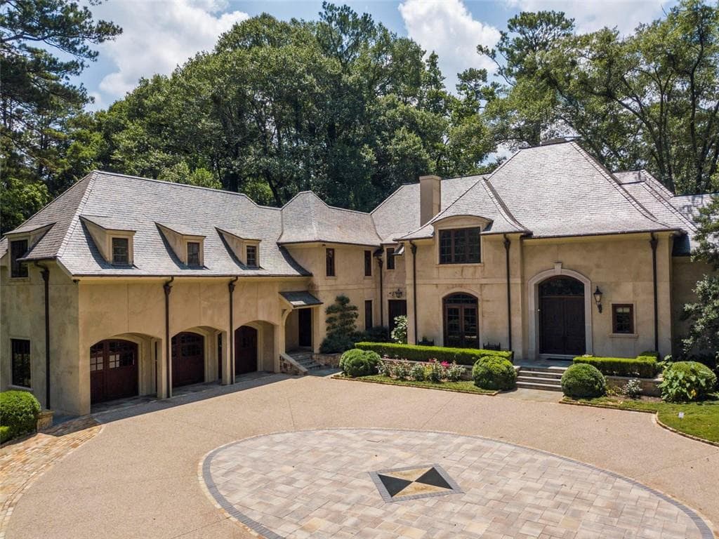 5 bedroom, 8 bathroom, 9,915 sq ft single family residence sold at 450 Blackland Road, Atlanta, GA 30342