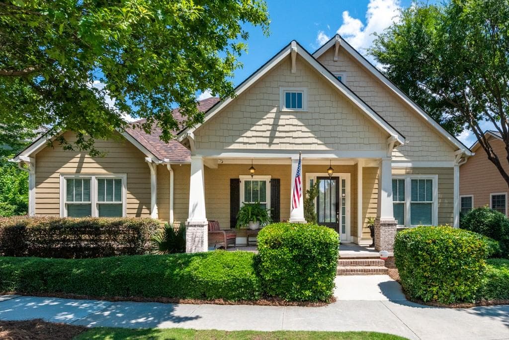 3 bedroom, 2 bathroom, 2,764 sq ft single family residence sold at 9908 Ashford Green Way, Douglasville, GA 30135