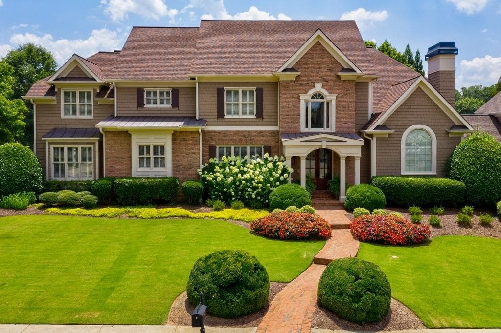 6 bedroom, 8 bathroom, 7,756 sq ft single family residence sold at 2732 Long Grove Drive, Marietta, GA 30062