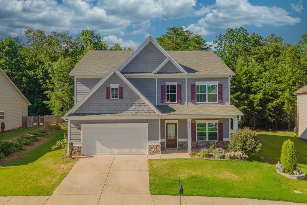 5 bedroom, 3 bathroom, 2,981 sq ft single family residence sold at 3751 SW Ridge Bluff Overlook, Gainesville, GA 30507