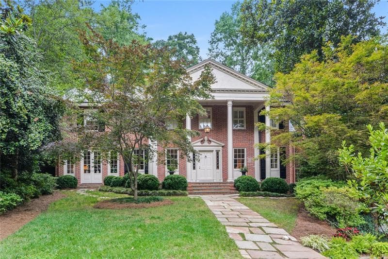 4 bedroom, 6 bathroom single family residence sold at 3108 E Pine Valley Road, Atlanta, GA 30305