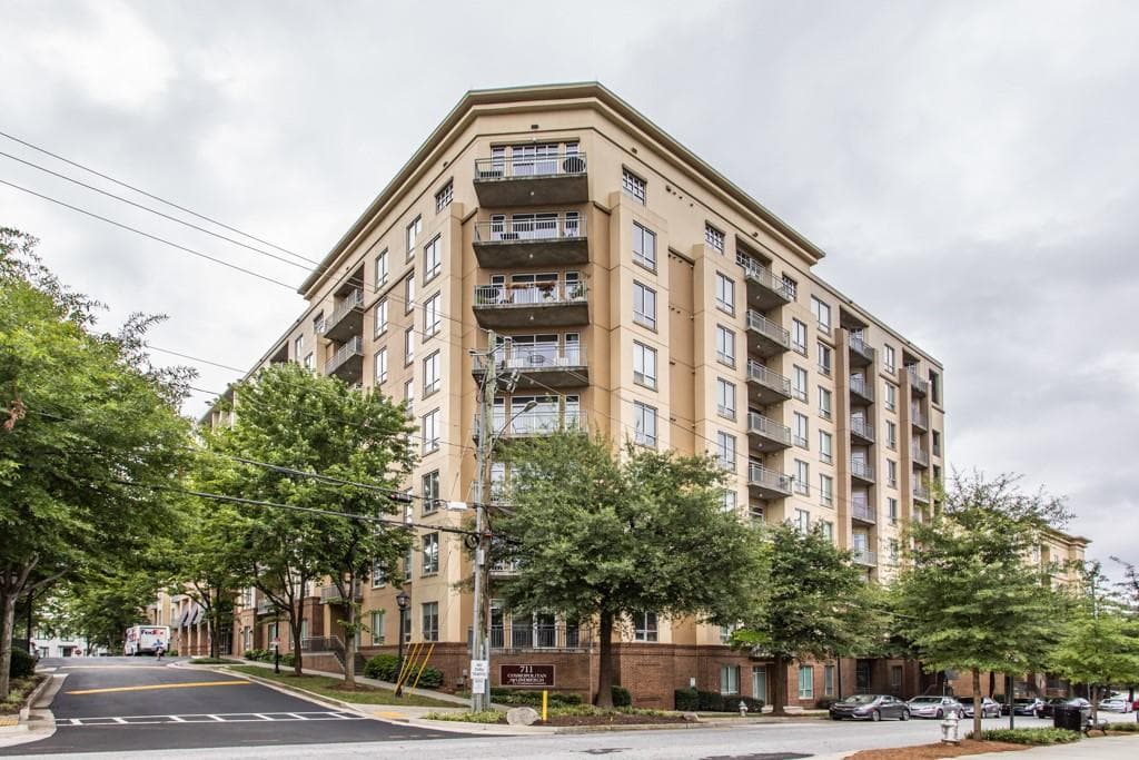 1 bedroom, 2 bathroom, 901 sq ft condominium sold at 711 Cosmopolitan Drive 702, Atlanta, GA 30324