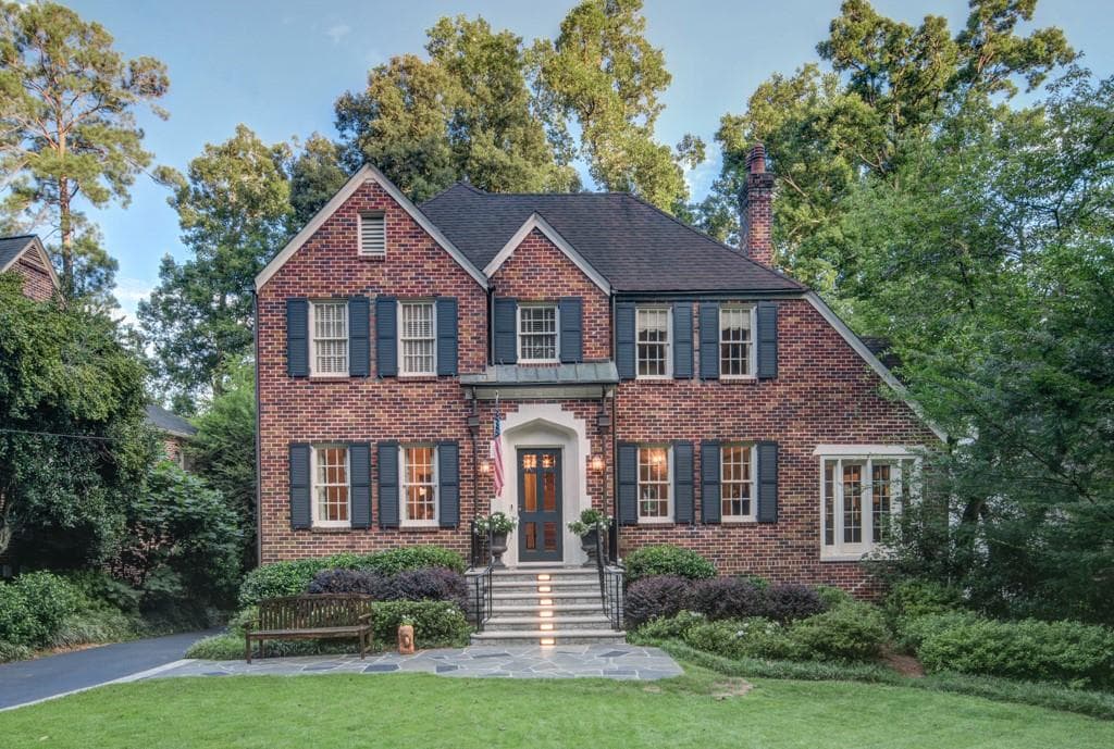 5 bedroom, 5 bathroom, 3,674 sq ft single family residence sold at 631 E Pelham Road, Atlanta, GA 30324