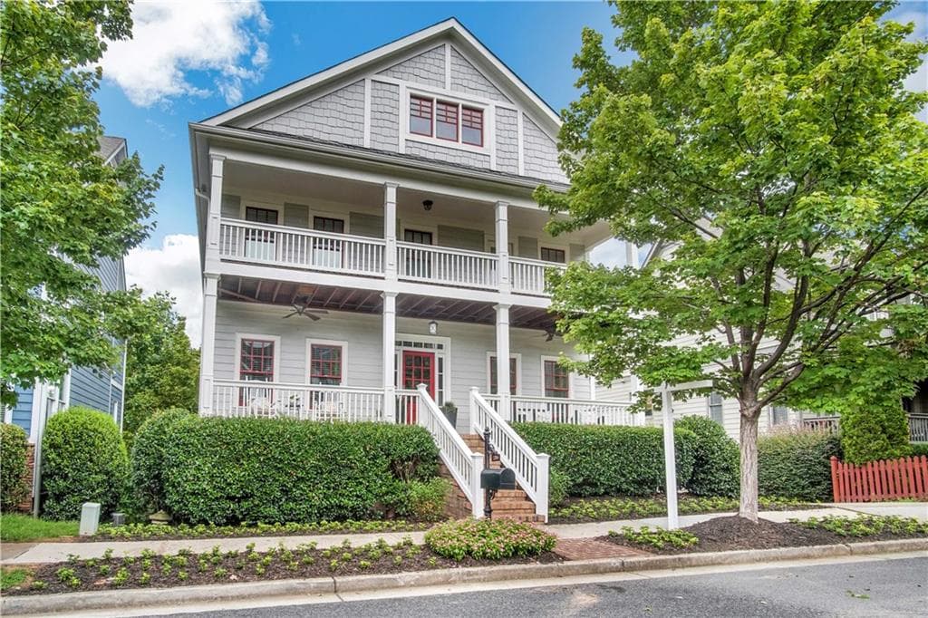 4 bedroom, 5 bathroom, 3,390 sq ft single family residence sold at 1736 Barfield Run, Atlanta, GA 30318