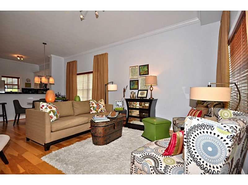 2 bedroom, 1,082 sq ft condominium sold at 1635 Briarcliff Road 4, Atlanta, GA 30306