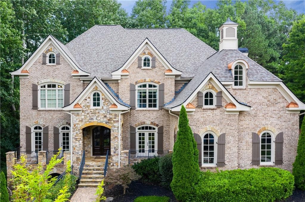 6 bedroom, 7 bathroom, 8,002 sq ft single family residence sold at 15873 Meadow King Court, Milton, GA 30004