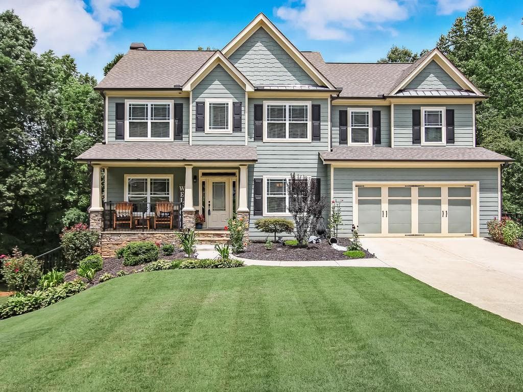 4 bedroom, 4 bathroom, 2,976 sq ft single family residence sold at 5370 Shadow Walk Way, Gainesville, GA 30507