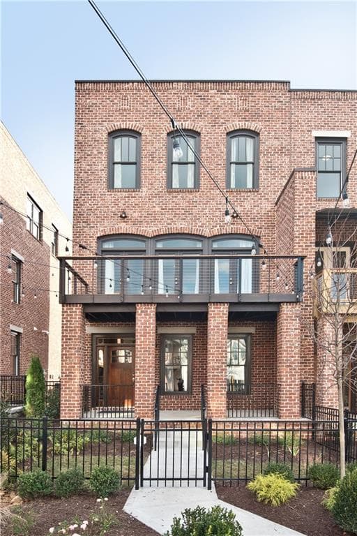 3 bedroom, 4 bathroom, 2,354 sq ft townhouse sold at 1932 Maritime Way 137, Atlanta, GA 30318