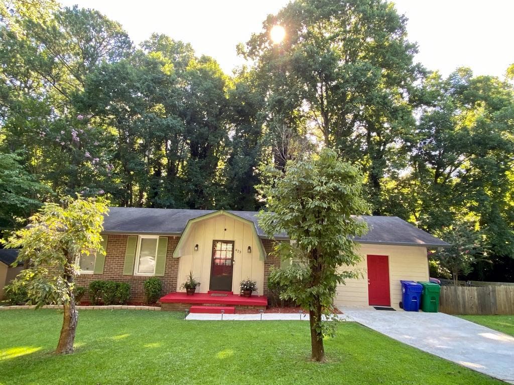 423 Spruce Drive, Pine Lake, GA 30072 — most recent listing photo