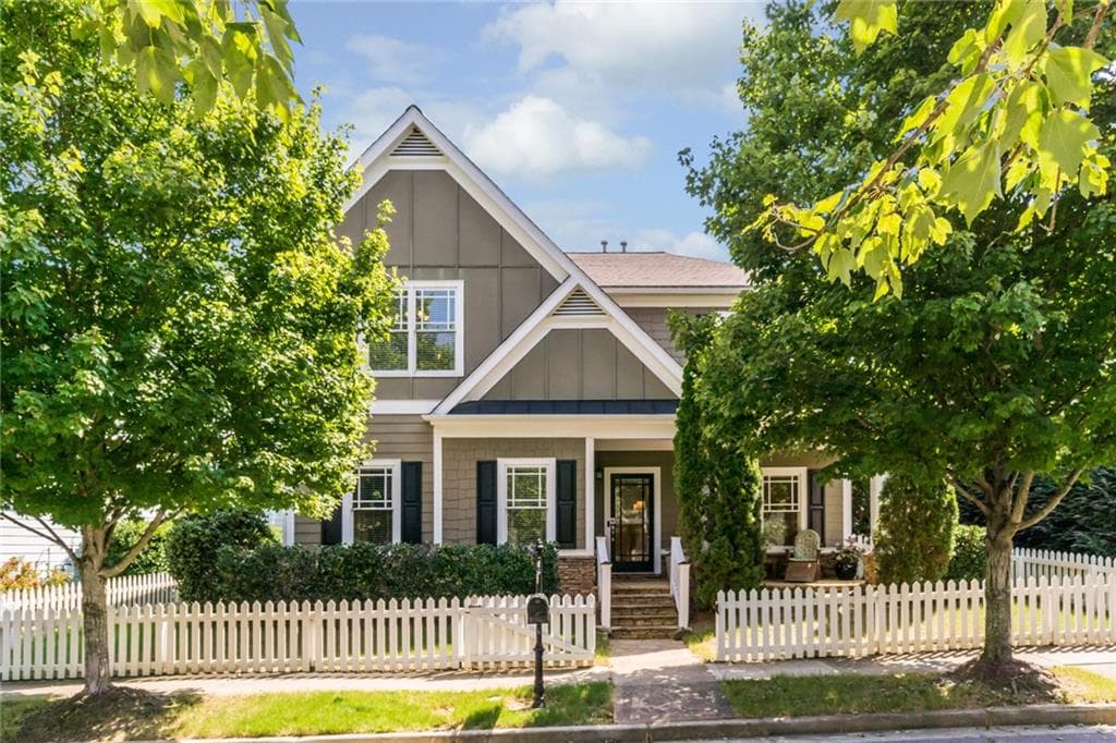4 bedroom, 4 bathroom, 2,664 sq ft single family residence sold at 1677 Barfield Run, Atlanta, GA 30318