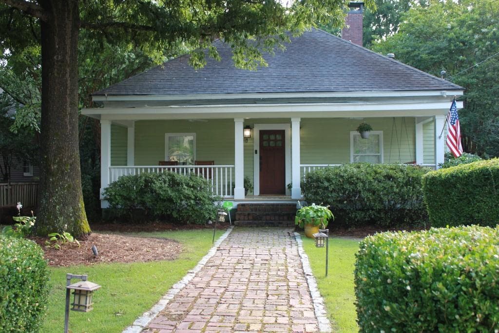 4 bedroom, 3 bathroom, 2,155 sq ft single family residence sold at 2058 NW Butler Way, Atlanta, GA 30318