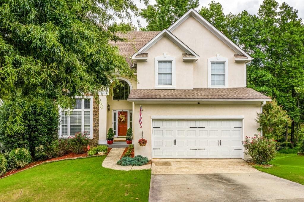 5 bedroom, 4 bathroom, 2,896 sq ft single family residence sold at 7213 Meadow Gate Way, Woodstock, GA 30189