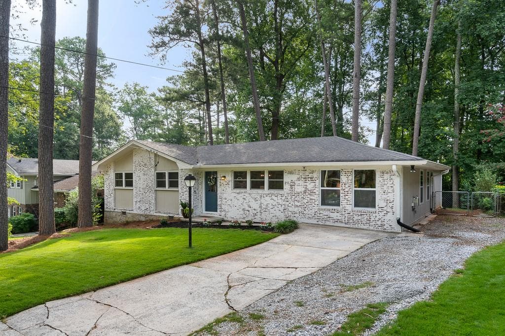 4 bedroom, 3 bathroom, 1,586 sq ft single family residence sold at 2465 Wentworth Drive, Atlanta, GA 30345