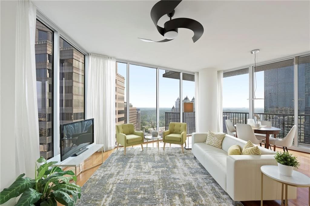 2 bedroom, 3 bathroom, 1,505 sq ft condominium sold at 1080 Peachtree Street 2703, Atlanta, GA 30309