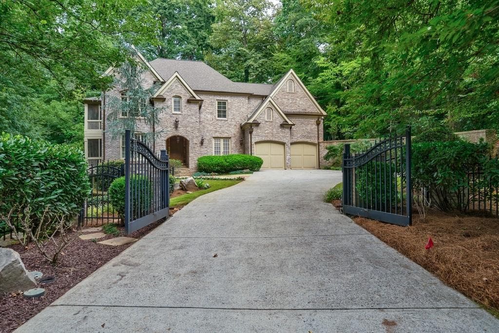 7 bedroom, 5 bathroom, 4,164 sq ft single family residence sold at 4365 Lake Forrest Drive, Atlanta, GA 30342