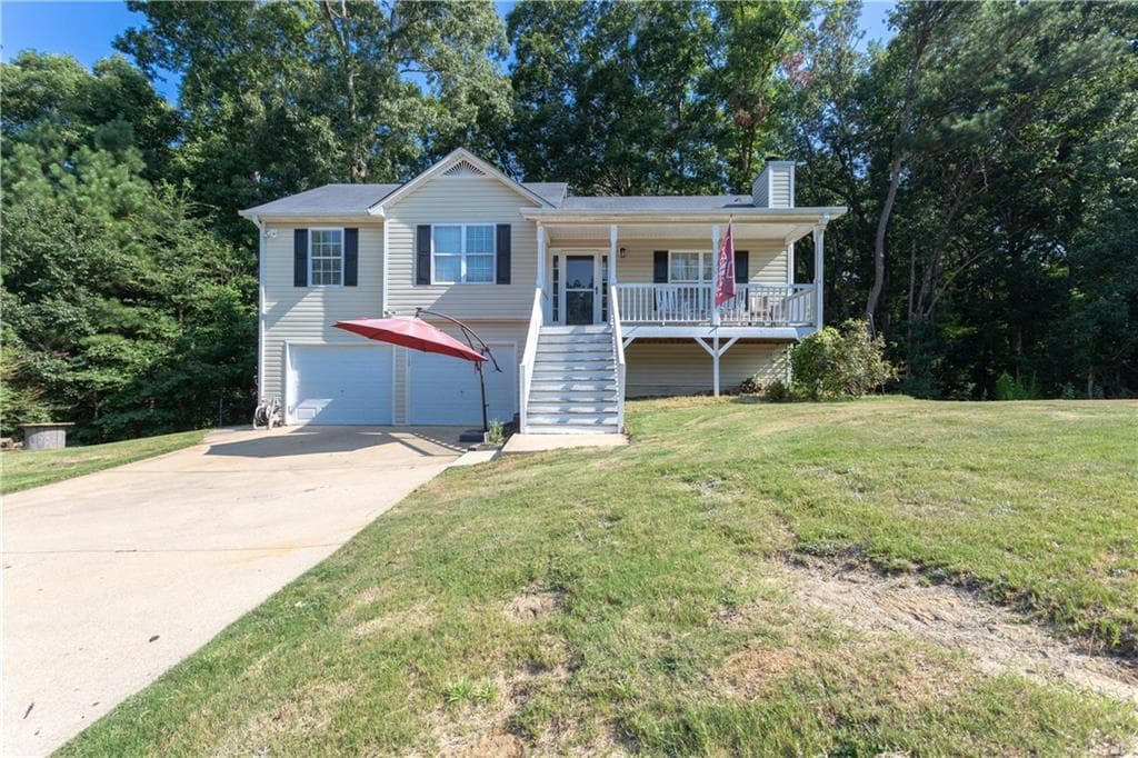 3 bedroom, 2 bathroom, 1,245 sq ft single family residence sold at 148 Colton Creek Court, Dallas, GA 30132