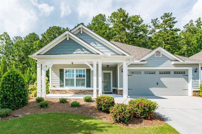 3 bedroom, 2 bathroom, 2,083 sq ft single family residence sold at 4762 Biscayne Circle, Powder Springs, GA 30127