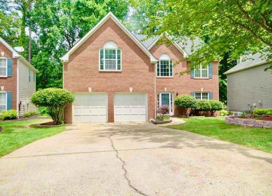 4 bedroom, 3 bathroom, 2,585 sq ft single family residence sold at 3952 Lullwater Main, Kennesaw, GA 30144