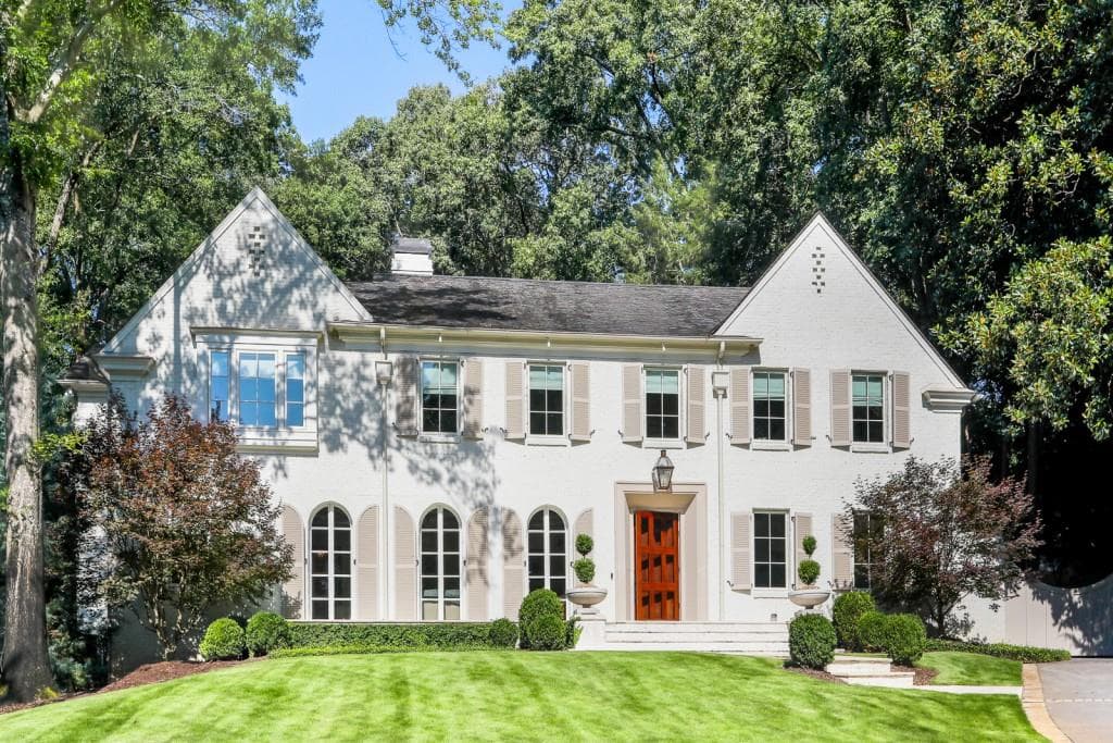 5 bedroom, 6 bathroom single family residence sold at 2490 Woodward Way, Atlanta, GA 30305