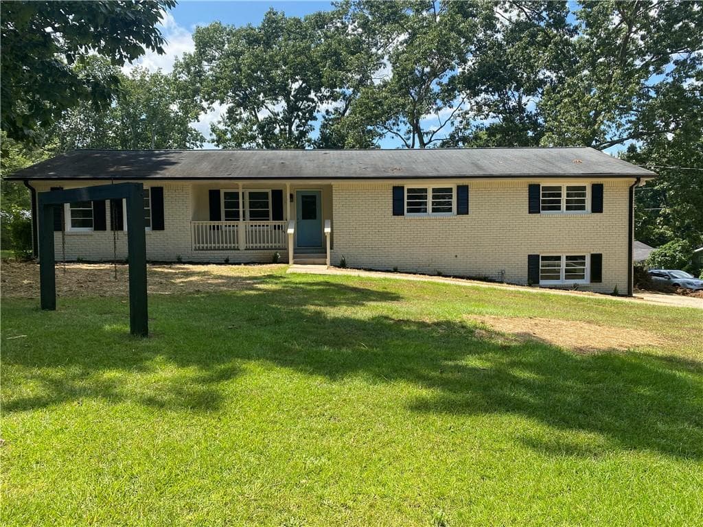 3 bedroom, 2 bathroom, 1,731 sq ft single family residence sold at 3811 Reynolds Road, Douglasville, GA 30135