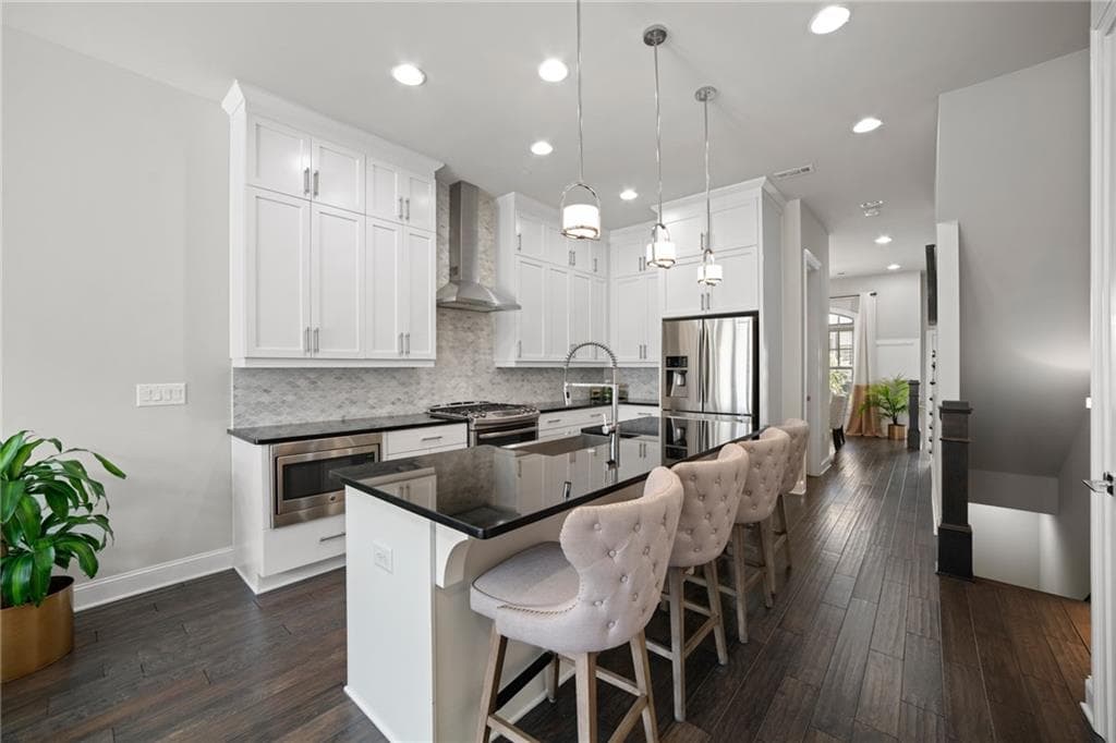2 bedroom, 4 bathroom, 1,801 sq ft townhouse sold at 4105 Township Parkway, Atlanta, GA 30342