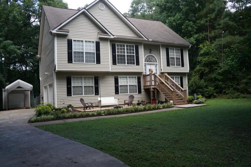 350 Cranford Mill Drive, Newnan, GA 30255 — most recent listing photo