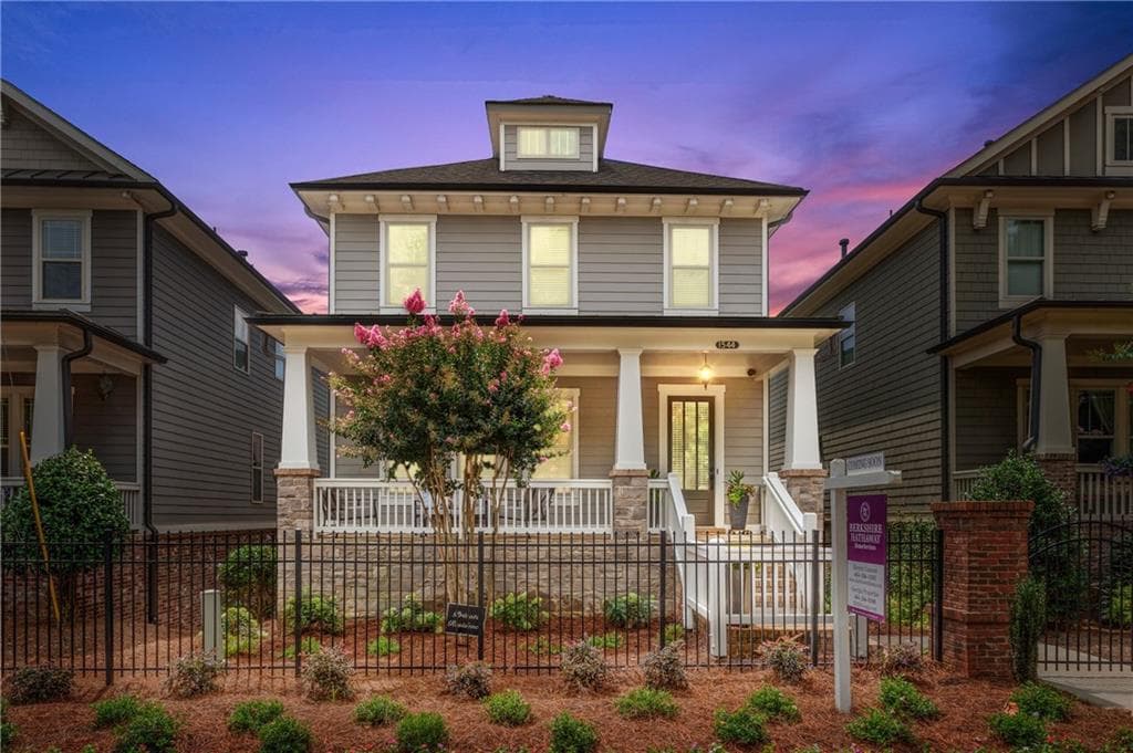 4 bedroom, 4 bathroom, 3,236 sq ft single family residence sold at 1544 Roswell Street, Smyrna, GA 30080