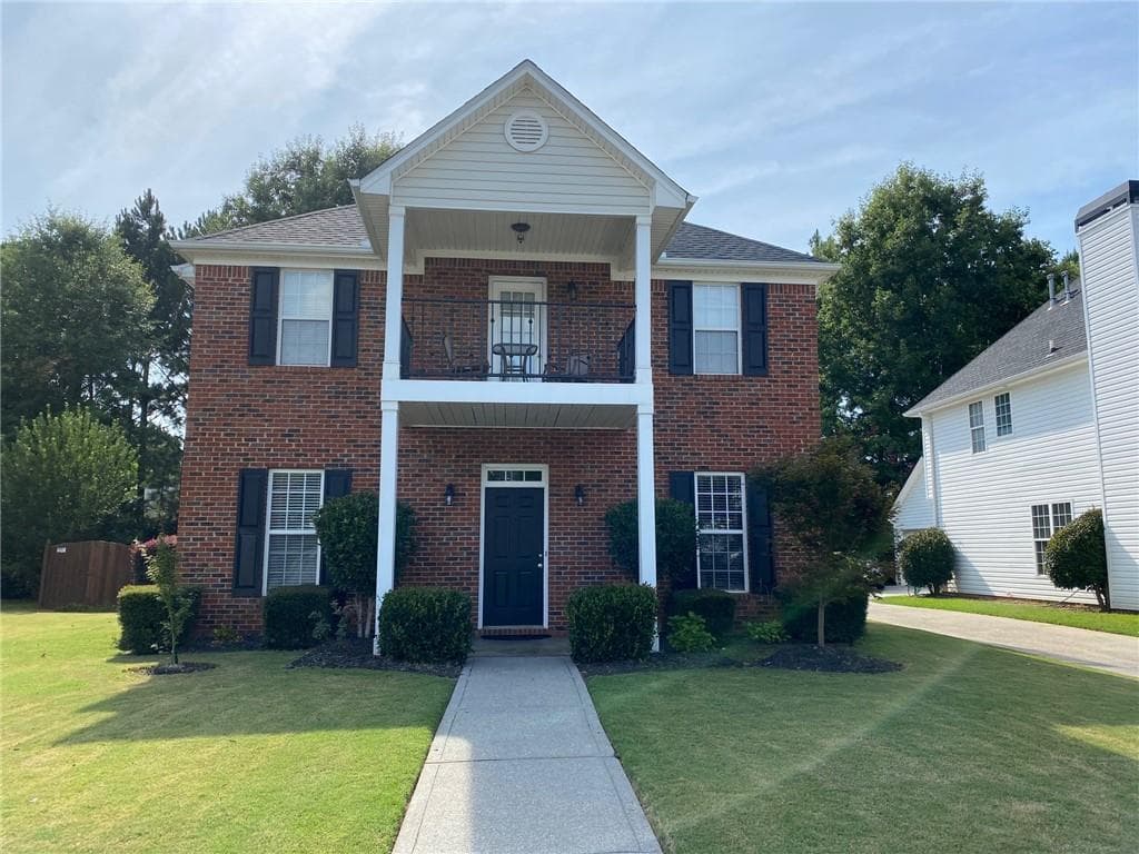 4 bedroom, 3 bathroom, 2,158 sq ft single family residence sold at 3321 Chastain Landings Court, Marietta, GA 30066