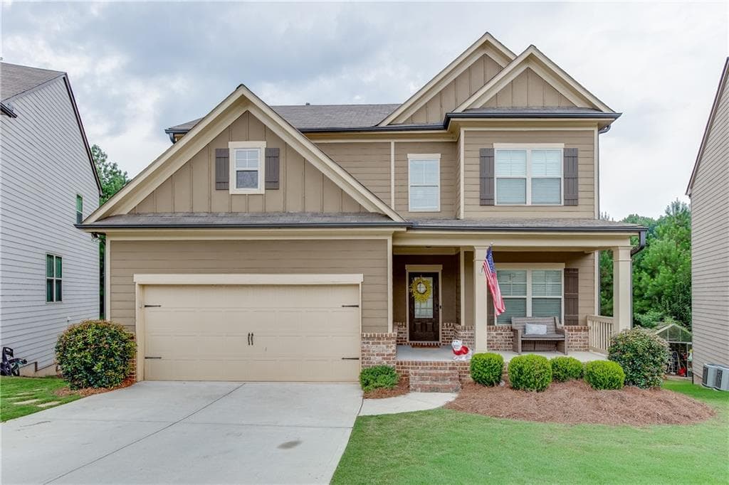 6 bedroom, 4 bathroom, 3,128 sq ft single family residence sold at 4896 Briarcliff Drive, Sugar Hill, GA 30518