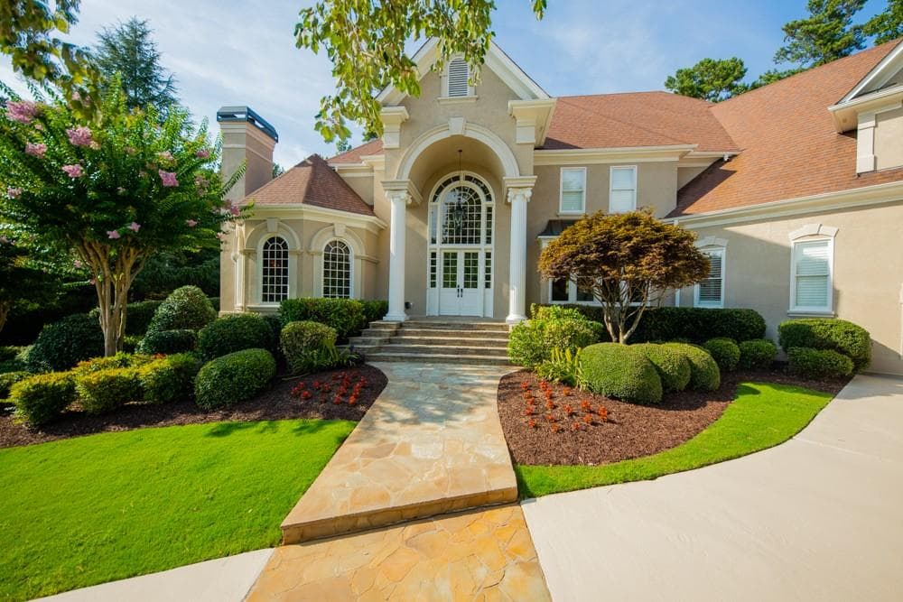 4 bedroom, 7 bathroom, 10,019 sq ft single family residence sold at 1095 Bay Pointe Crossing, Alpharetta, GA 30005