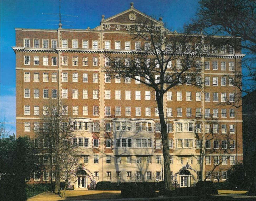 2 bedroom, 3 bathroom, 1,785 sq ft condominium sold at 1327 Peachtree Street 303, Atlanta, GA 30309