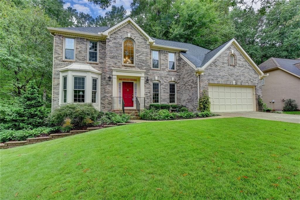 5 bedroom, 4 bathroom, 2,293 sq ft single family residence sold at 5685 Ashwind Trace, Alpharetta, GA 30005